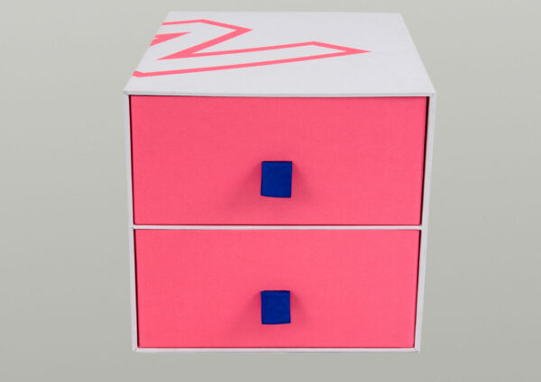 Influencer box induvidualisert aus dicker Pappe - rigid box